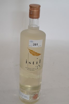 Lot 261 - Istil 38 Vanilla Vodka, Ireland - 38%, 1 bottle