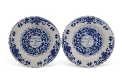 Lot 80 - Two 18th Century Dutch Delft plates with...