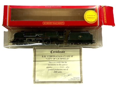 Lot 20 - A boxed Hornby 00 gauge limited edition BR...