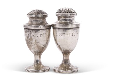 Lot 333 - A pair of Indian Colonial silver condiments...