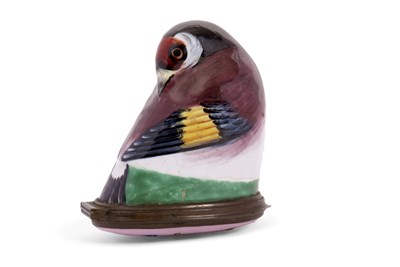 Lot 352 - An antique Bilston enamel bird patch box,...