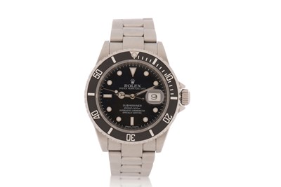 Lot 379 - A Rolex Submariner 16610 wristwatch, the watch...