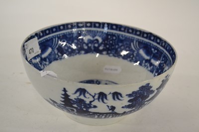 Lot 470 - A Pearl ware dish with a printed blue...