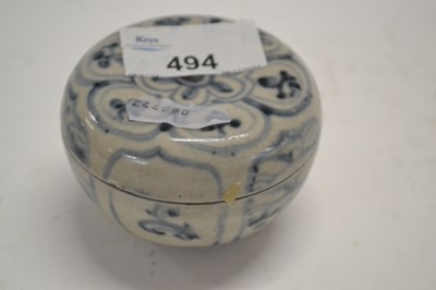 Lot 494 - A small Chinese porcelain box and cover,...