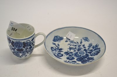 Lot 504 - A Worcester porcelain cup with blue printed...