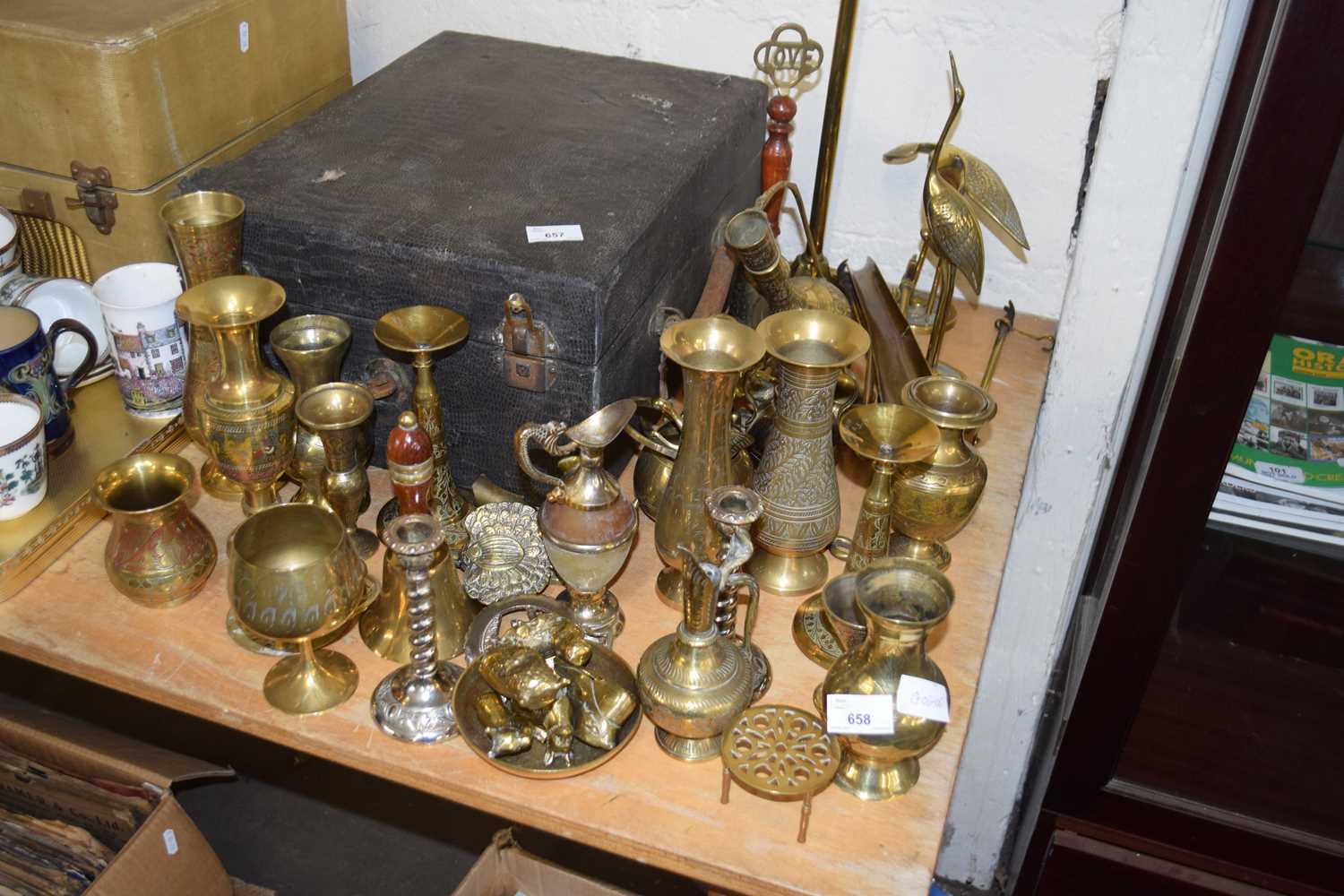 Lot 658 LARGE COLLECTION VARIOUS BRASS ORNAMENTS,