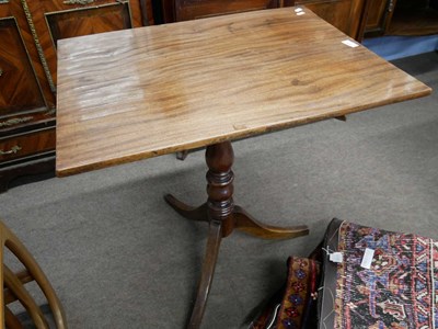 Lot 599 - A small Georgian mahogany table with...