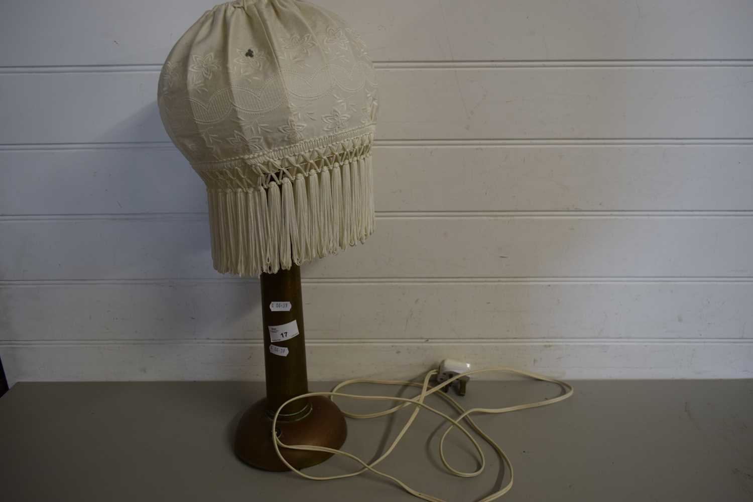 Lot 17 - TABLE LAMP WITH METAL FRAME