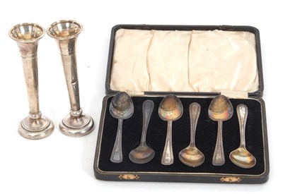 Lot 93 - Mixed Lot: Cased set of six George V silver...