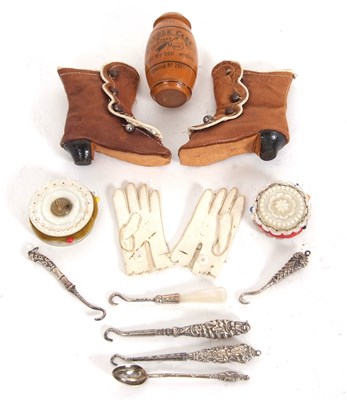 Lot 125 - Mixed Lot: A pair of vintage leather dolls...