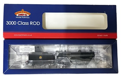 Lot 17 - A boxed Bachmann 00 gauge 31-127 3000 Class...