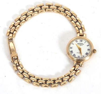 Lot 220 - A 9ct gold Rotary lady's wristwatch,...