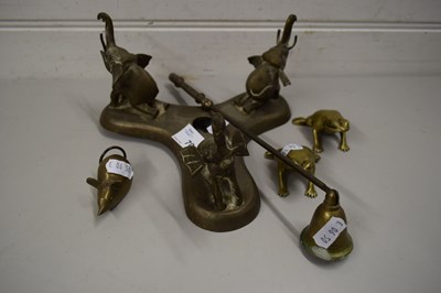 Lot 70 - CANDLE SNUFFER AND QUANTITY OF SMALL BRASS...