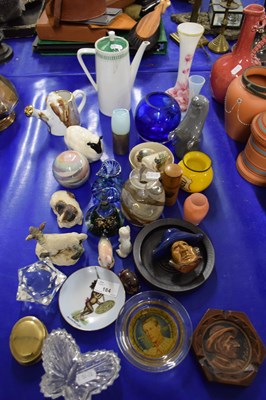 Lot 184 - QUANTITY OF CERAMIC WARES AND GLASS WARES...
