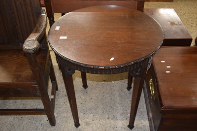 Lot 245 - An Edwardian centre table on fluted legs