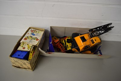 Lot 208 - QUANTITY OF MECCANO AND OTHER ITEMS