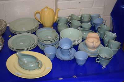 Lot 25 - A quantity of dinner ware, mainly Woods in the...