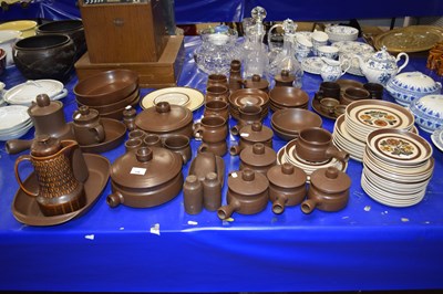 Lot 136 - A quantity of Langley pottery dinner wares