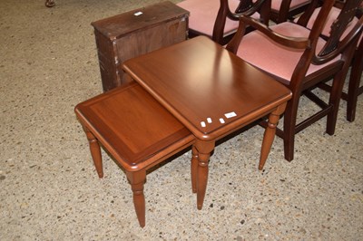 Lot 345 - MODERN NEST OF TWO TABLES, LARGEST 60CM WIDE