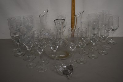 Lot 174 - Quantity of various assorted drinking glasses etc