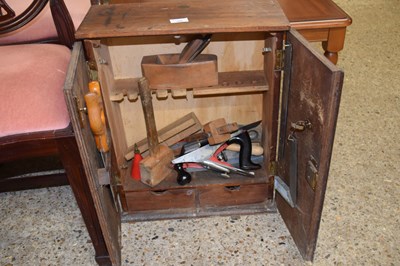 Lot 366 - SMALL WOODEN TOOL CHEST AND CONTENTS