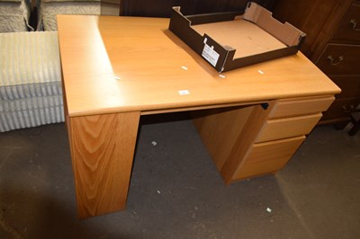 Lot 697 - Modern twin pedestal computer desk