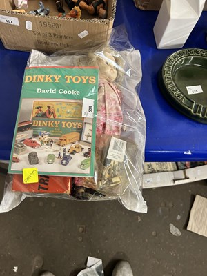 Lot 508 - Small quantity of toys to include Dinky Toys...