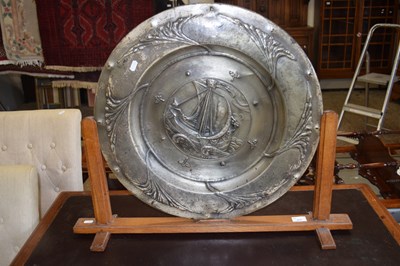 Lot 377 - ARTS & CRAFTS STYLE METAL CHARGER DECORATED...