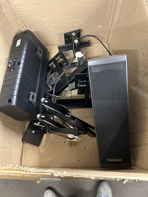 Lot 594 - Toshiba sound system with mounts