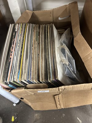 Lot 660 - Box of assorted LP's