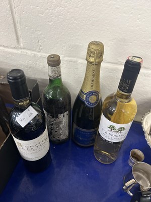 Lot 2A - Mixed Lot: Four bottles Chateau de la Tour and...