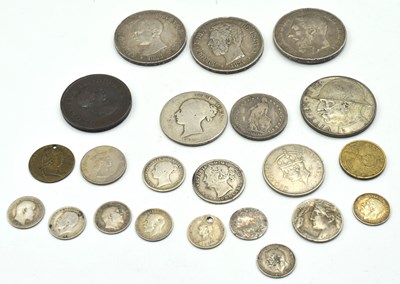 Lot 119 - Quantity of mixed silver coinage to include...