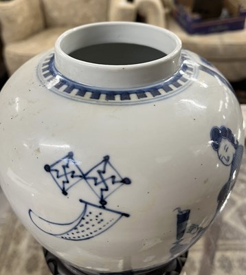 Lot 250 - Pair of Chinese porcelain jars and covers,...