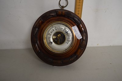 Lot 46 - Aneroid barometer