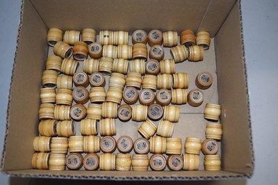 Lot 85 - Box of wooden gaming counters