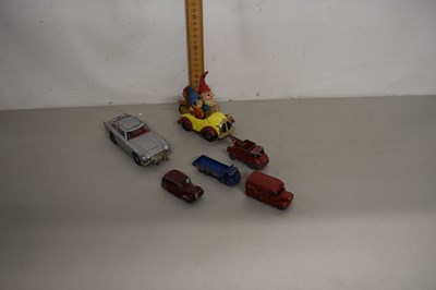 Lot 92 - Box various die cast toy vehicles, Noddy car etc