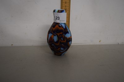 Lot 123 - Small art glass vase