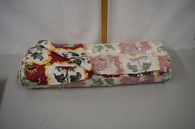 Lot 151 - Part roll of vintage patterned fabric