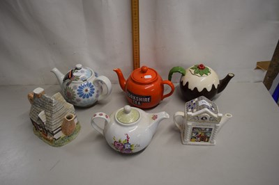 Lot 159 - Collection of six novelty tea pots