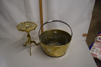 Lot 162 - Brass jam pan and a brass tripod base trivet