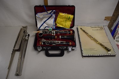 Lot 163 - Yamaha clarinet together with music books and...