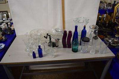 Lot 182 - Mixed Lot: glass wares