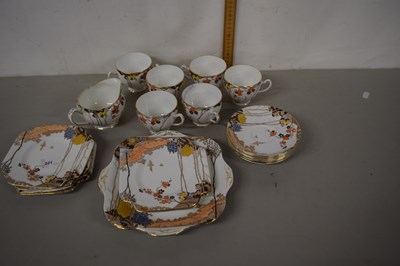 Lot 221 - Tea set