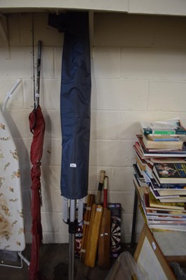 Lot 830 - Rotary washing line