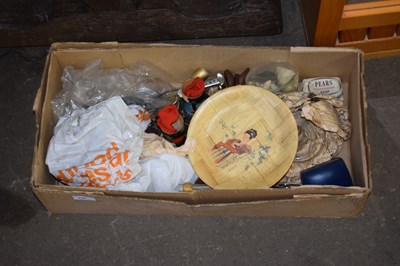 Lot 846 - Box of mixed cutlery, various house clearance...