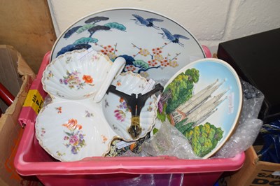 Lot 532 - Japanese charger together with further...