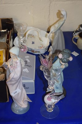 Lot 539 - Lladro figurines, glass model swans, Aynsley...