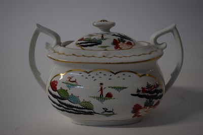 Lot 393 - A Chamberlain's Worcester porcelain sucrier...