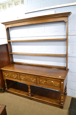 Lot 614 - Bylaw - a reproduction oak and burr oak...