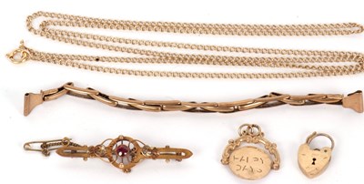 Lot 159 - A mixed lot of gold and yellow metal jewellery:...